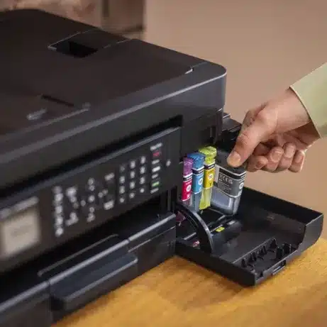 BROTHER Black standard ink cartridge yield up to 1.300 pages – afbeelding 2