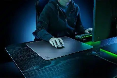 Razer Atlas - Premium Tempered Glass Mat - Black – afbeelding 2