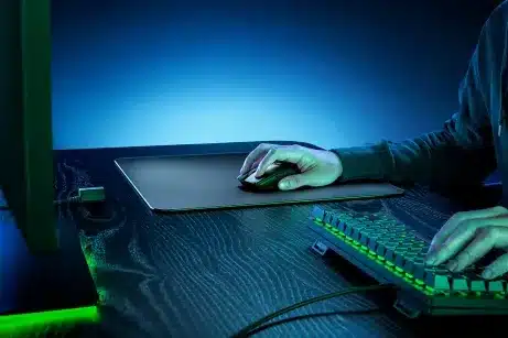 Razer Atlas - Premium Tempered Glass Mat - Black – afbeelding 3
