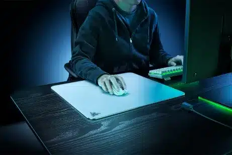 Razer Atlas - Premium Tempered Glass Mat - White – afbeelding 2