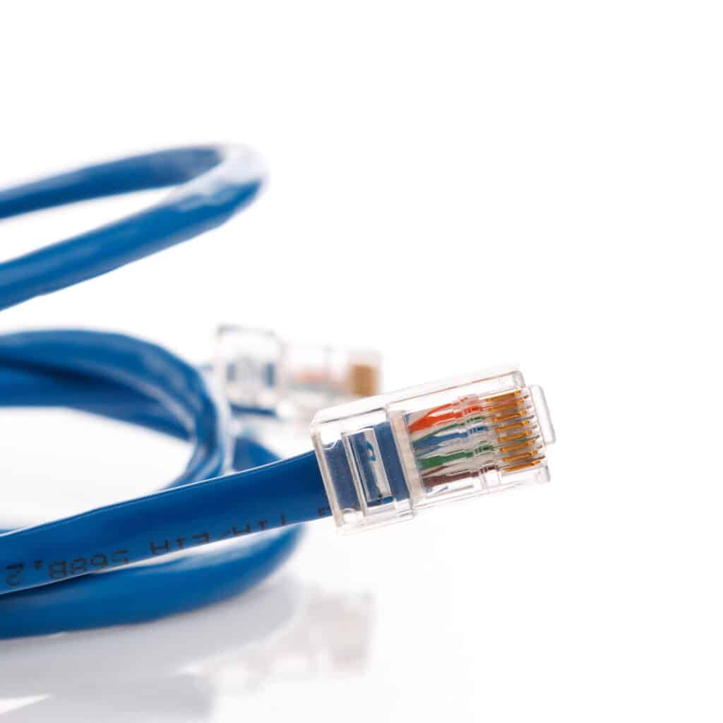 Blauwe internet kabel